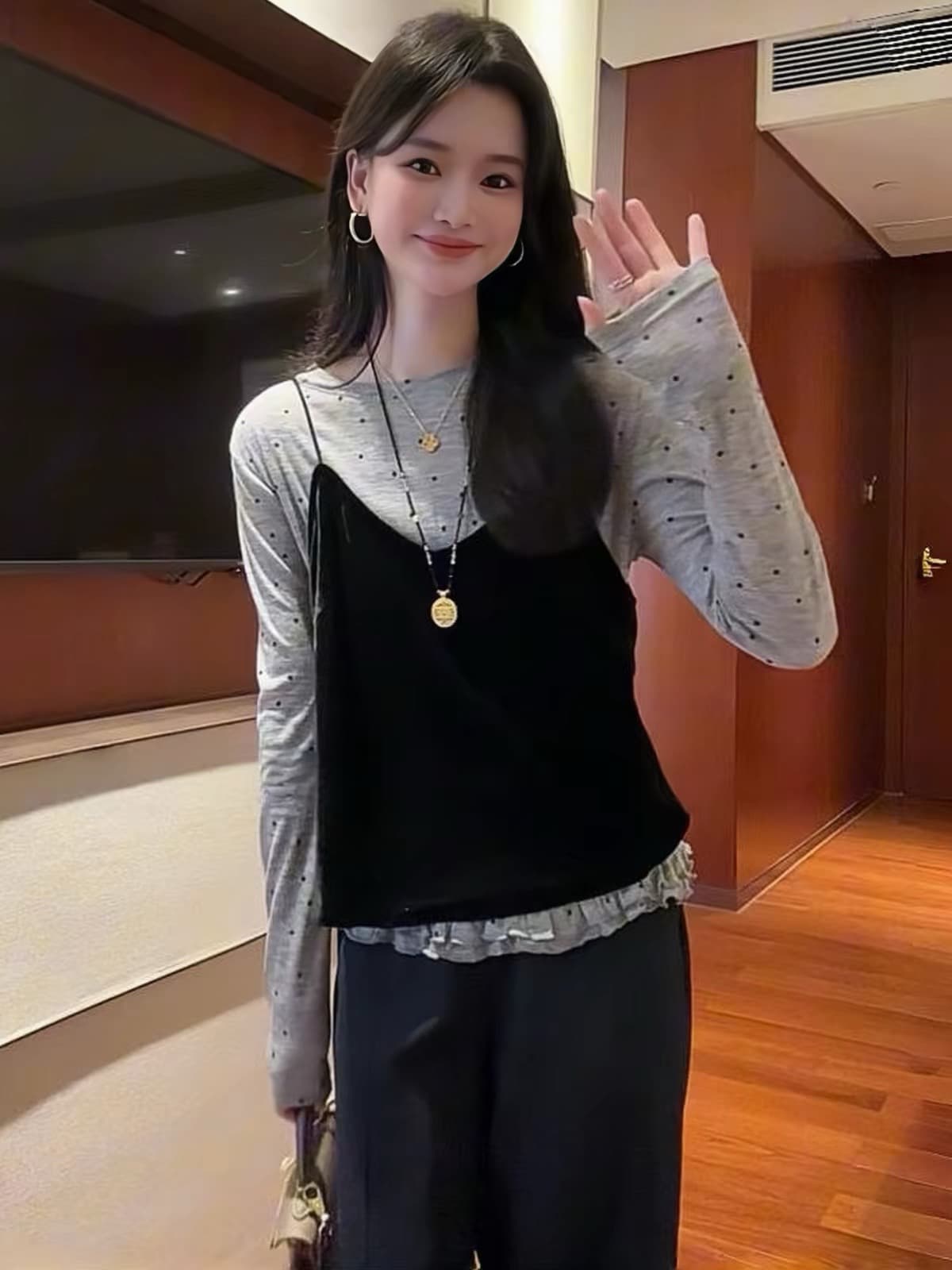자이언트 잘 생긴 가을 세트 한 부서 패션 연령 감소 벨벳 슬립 도트 무늬 레이스 긴팔 만나는 맨위 투피스 세트 이미지 5