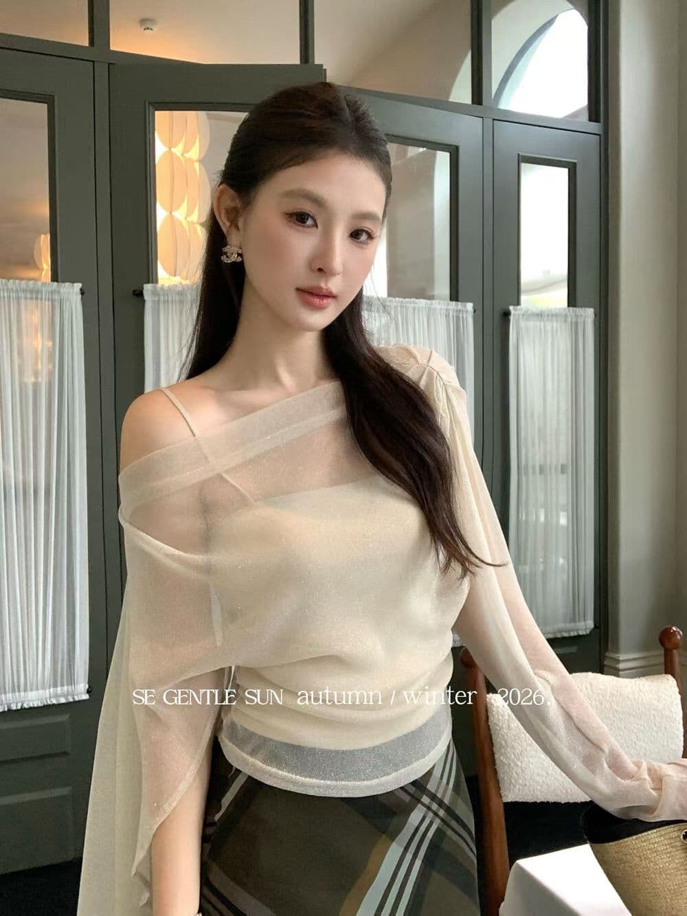 분위기 센스 망사 이른 가을 새로운 루즈핏 슬림해 보이는 배트윙 소매 비스듬한 진자 숄 페이크 레이어드 맨위 슬립 작은 셔츠 이미지 3