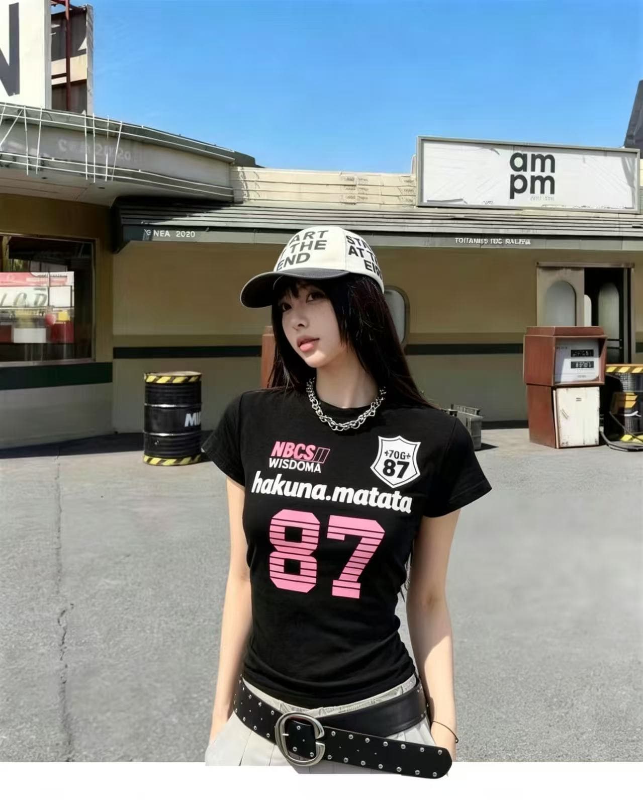 차가운 핫걸 87 프린트 오토바이 여성 2026 아모이 한일 ootd 패션 ins 록 다크 펑크 거리 짧은 t 상세 이미지 6