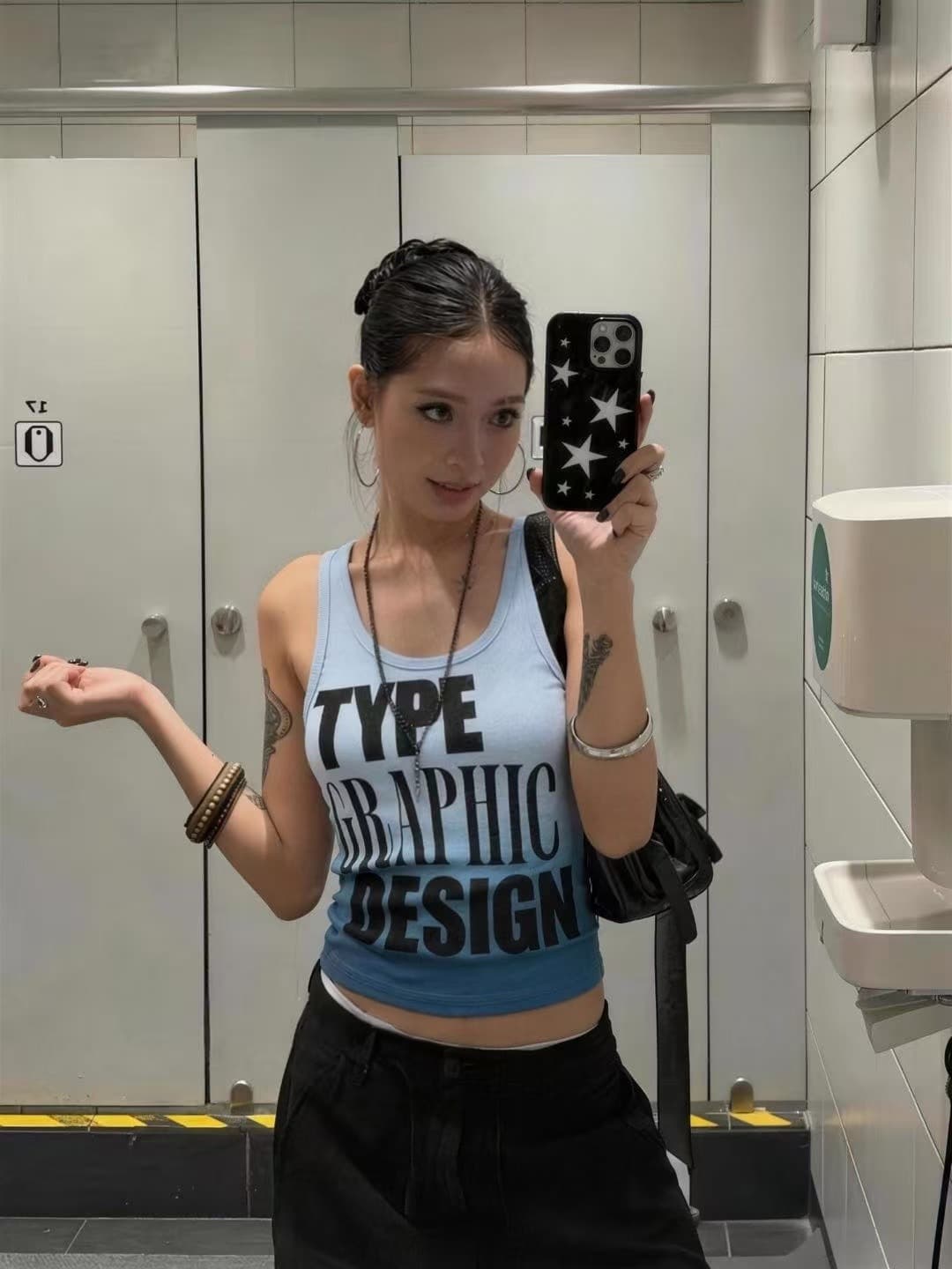 차가운 핫걸 그라데이션 알파벳 조끼 2026 아모이 ins 트렌디 패션 펑크 록 개성 한일 ootd 다크 f 상세 이미지 7