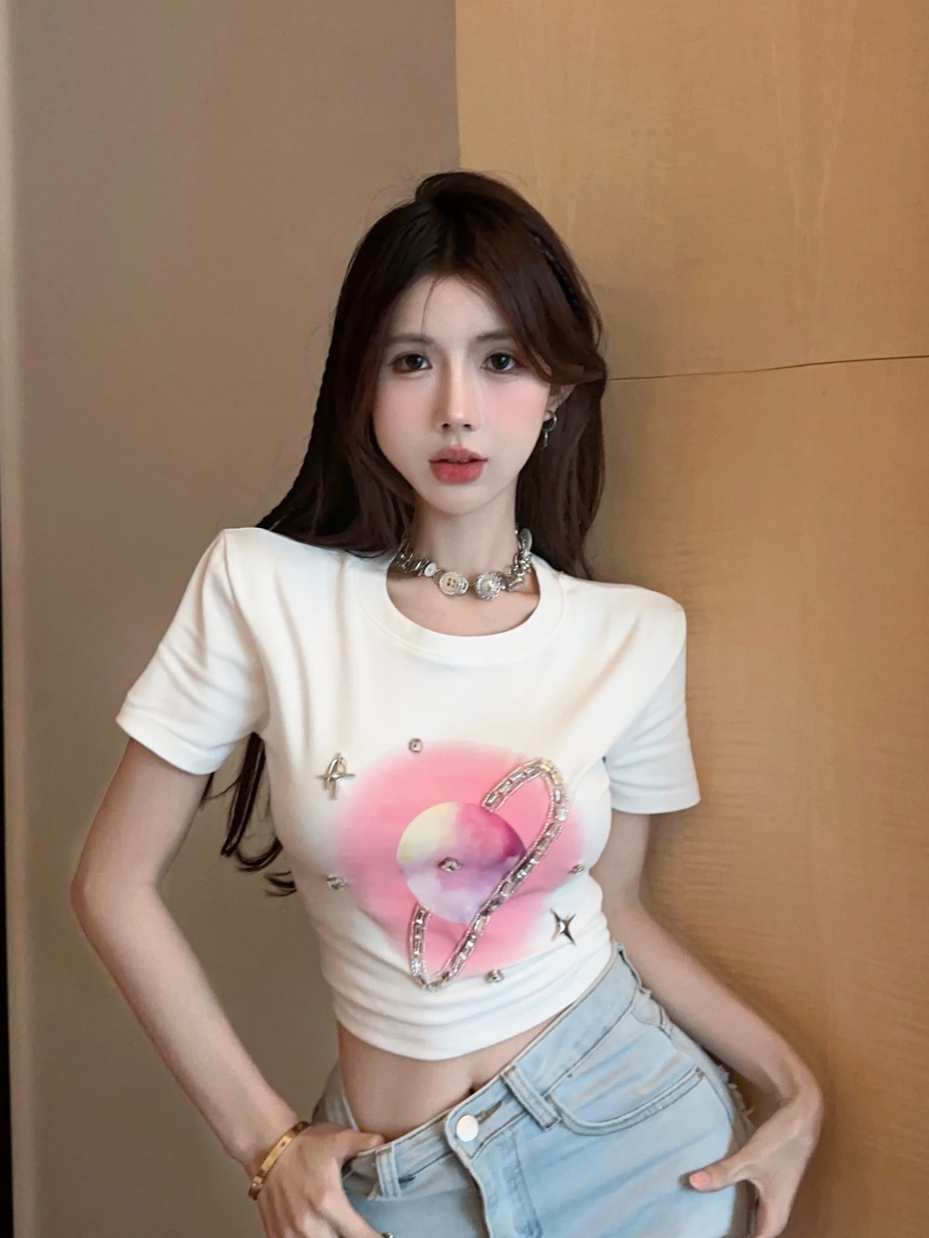 실사 고급 무거운 작업 다이아몬드 세팅 반팔 티셔츠 여성 짧은 다시 달콤한 다시 매운맛 아름다운 외국 가스 맨위 트렌디 이미지 2