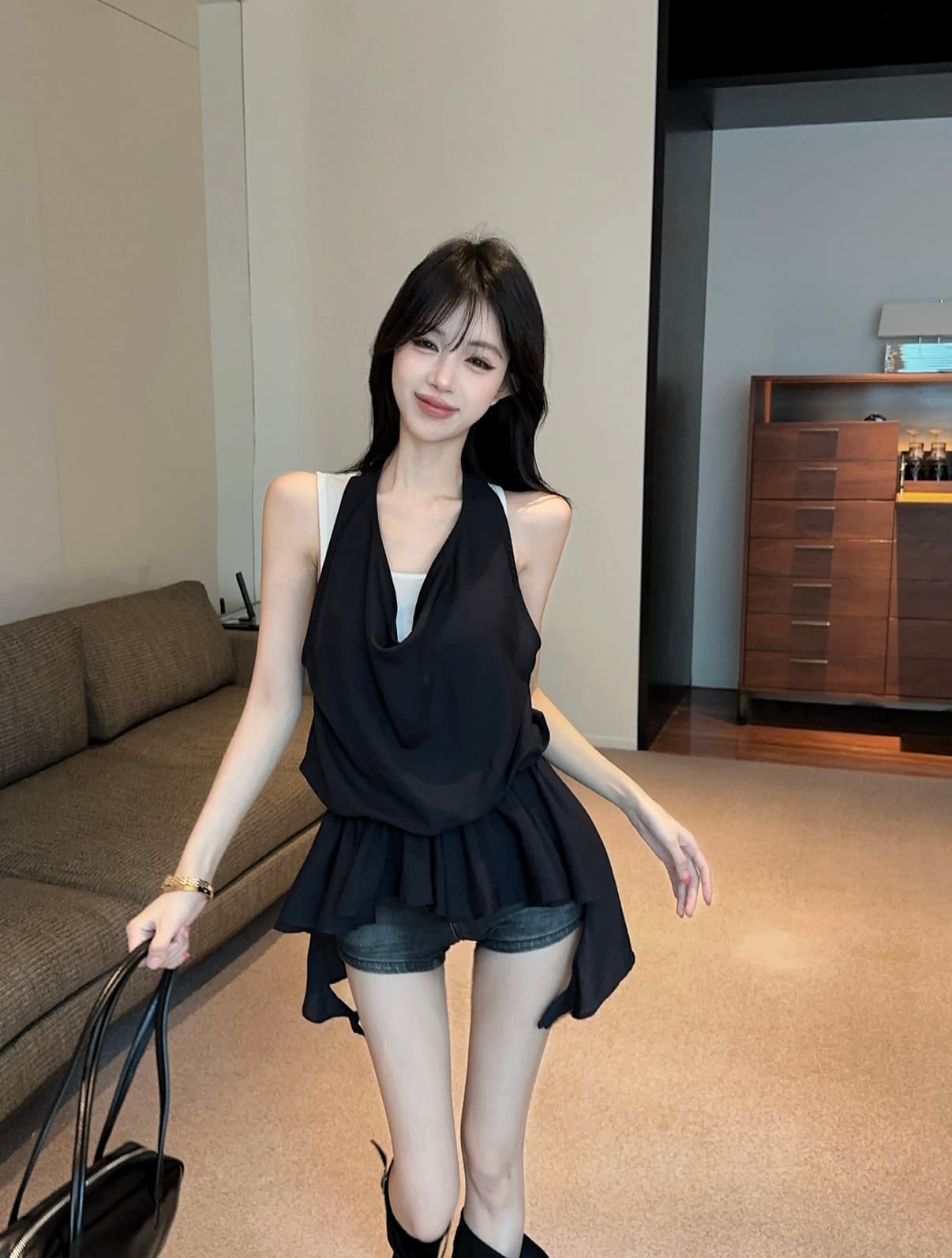 실사 행침 목 페이크 레이어드 민소매 조끼 티셔츠 여성 여름 새로운 외국 가스 불규칙 허리 수축 슬림해 보이는 맨위 상세 이미지 3