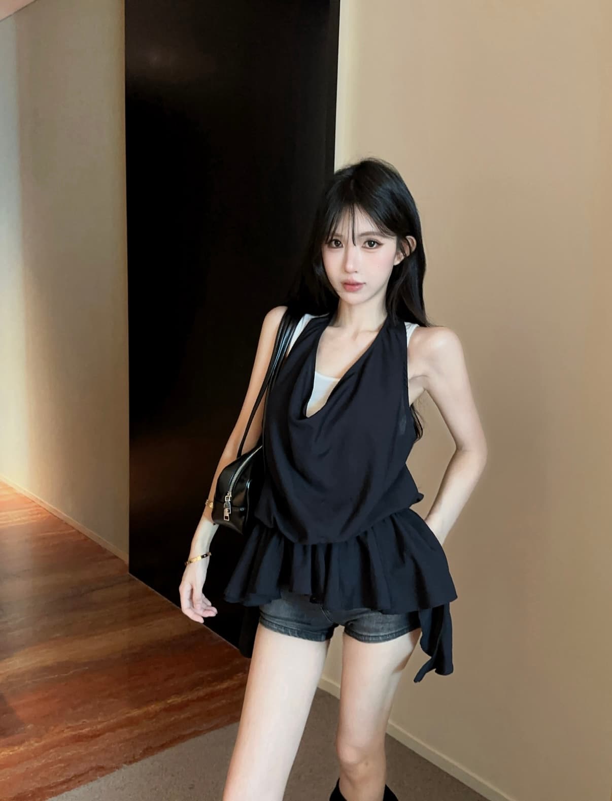 실사 행침 목 페이크 레이어드 민소매 조끼 티셔츠 여성 여름 새로운 외국 가스 불규칙 허리 수축 슬림해 보이는 맨위 상세 이미지 9