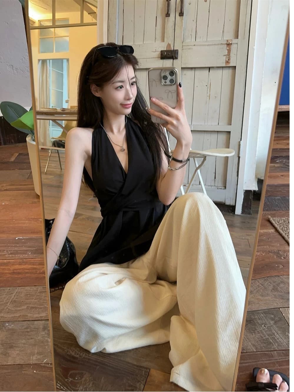 검정색 민소매 행침 목 맨위 여성 여름 드레스 2026 새로운 고급 센스 품격 다시 a 다시 바람의 소리 행침 목 조끼 이미지 3