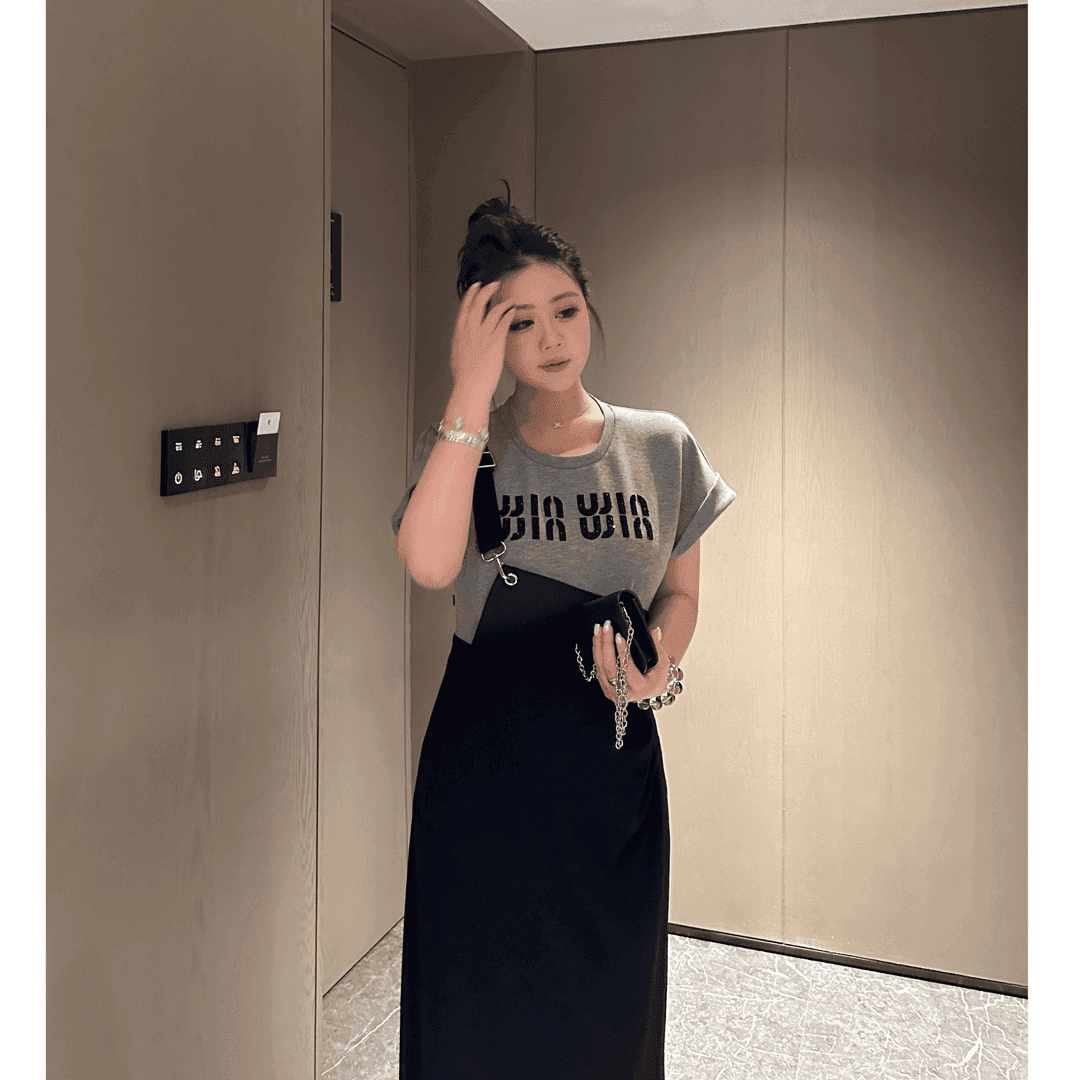 키키 이상한 빅 사이즈 여성 의류 회색 조정 일기 배색 패치워크 페이크 레이어드 반팔 드레스 이미지 3