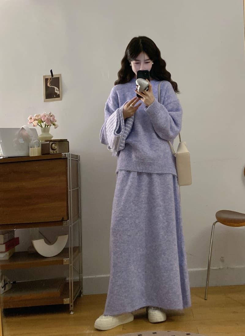 실사 이른 봄 새로운 빅 사이즈 여성 의류 모자 포함 스트라이프 작은 숄 맨위 스웨터 니트 반신 스커트 투피스 세트 상세 이미지 22