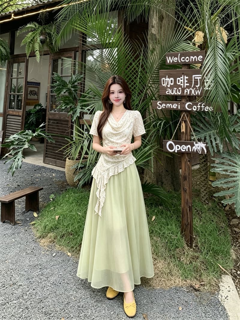 실사 빅 사이즈 여름 새로운 불규칙 프릴 흔들다 칼라 꽃무늬 맨위 다용도 품격 반신 스커트 투피스 세트 상세 이미지 9