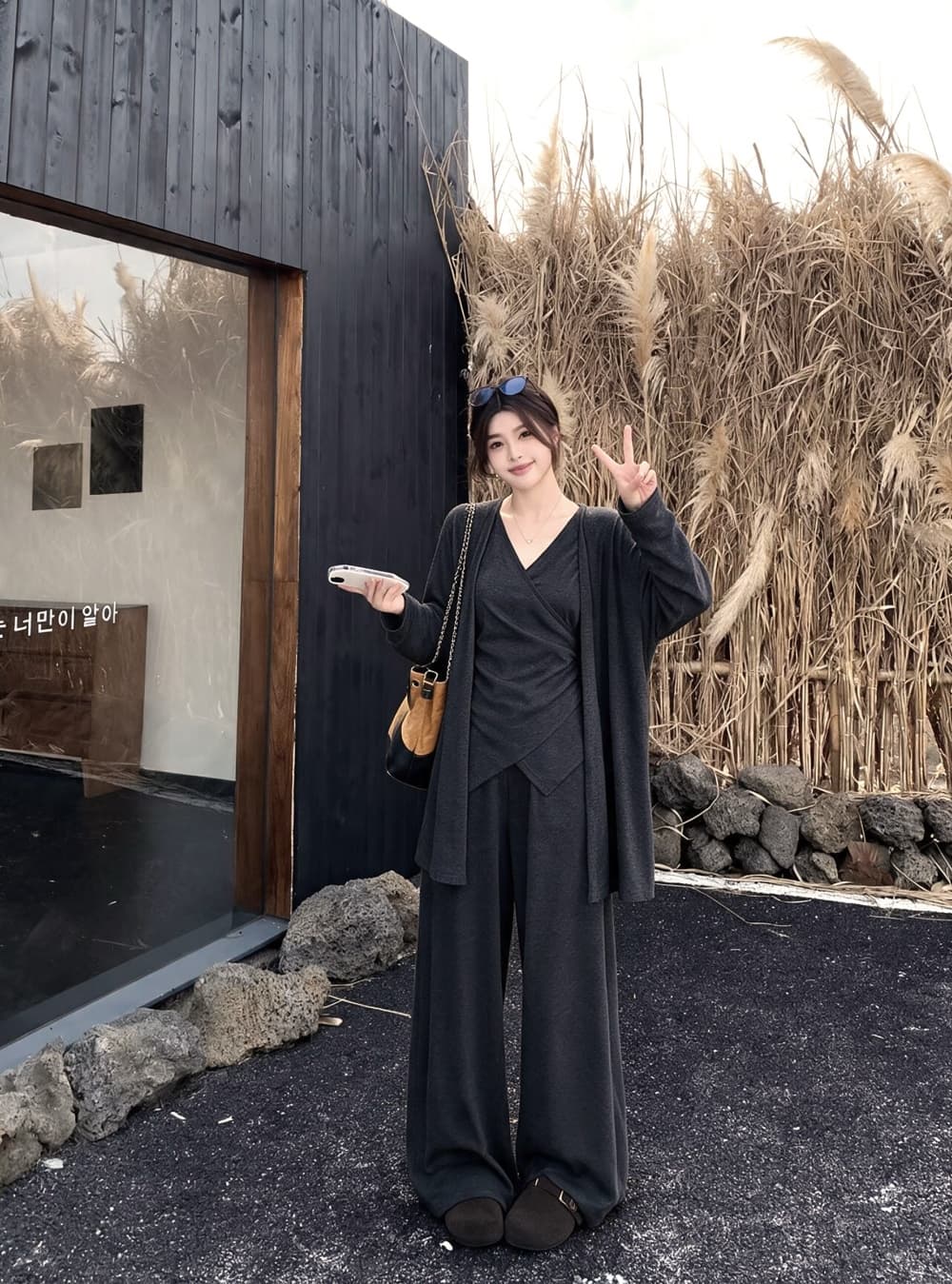 2026 실사 빅 사이즈 여성 의류 가을 겨울 새로운 한국 스타일 미니멀리즘 허리 수축 조끼 외부 가져 가라. 오픈 가디건 와이드 레그 팬츠 3종 세트 상세 이미지 10