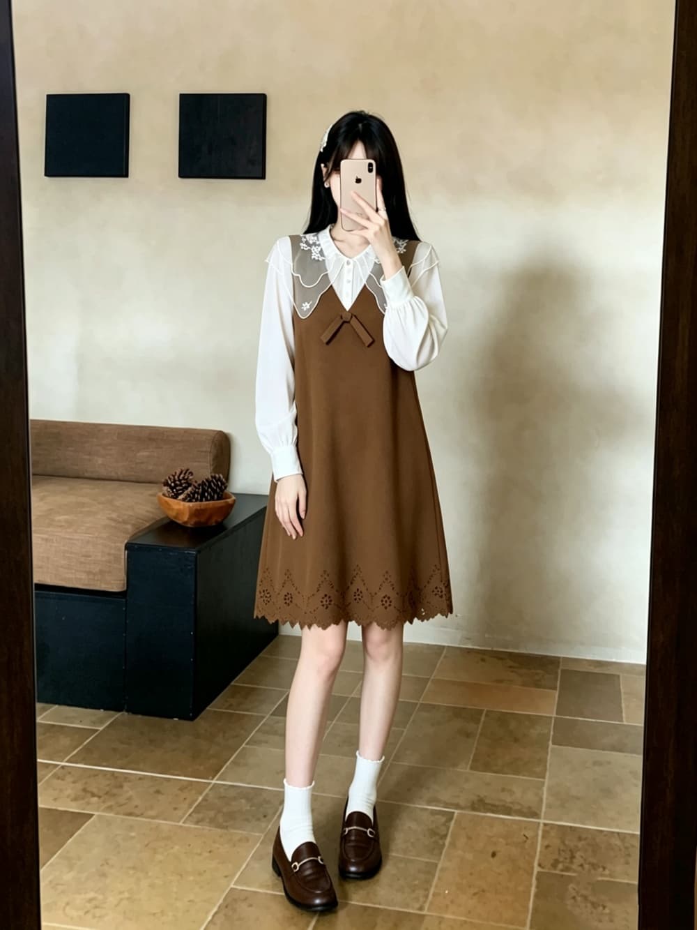 2026 실사 빅 사이즈 여성 의류 가을 겨울 새로운 레트로 베이비 칼라 셔츠 홀로우 아웃 스웨이드 원단 조끼 스커트 투피스 세트 상세 이미지 7