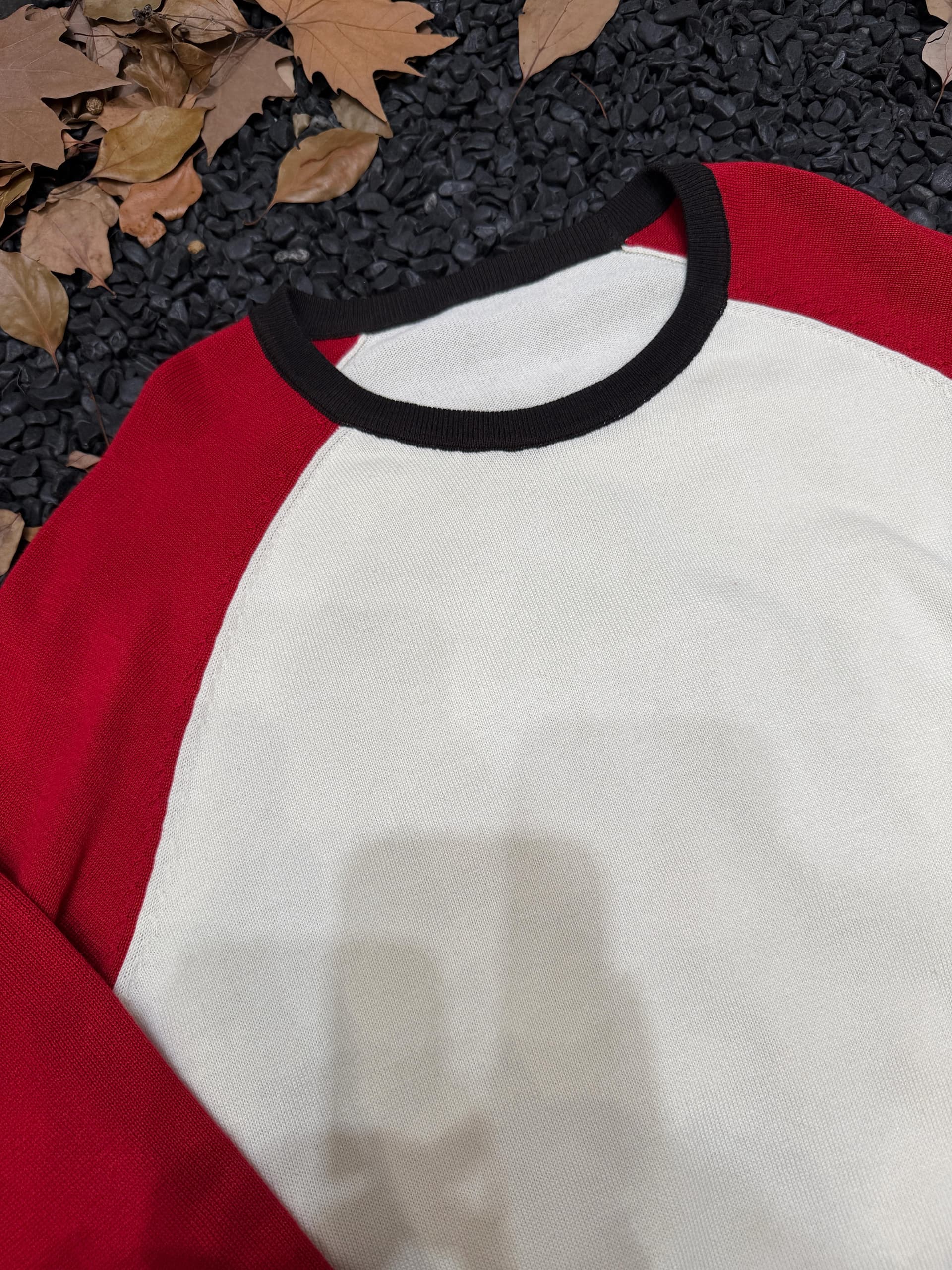 버섯 찹쌀 찹쌀 화이트 경기 빨간색 삽입 어깨 소매 짠 셔츠 6048-002-0322 상세 이미지 4