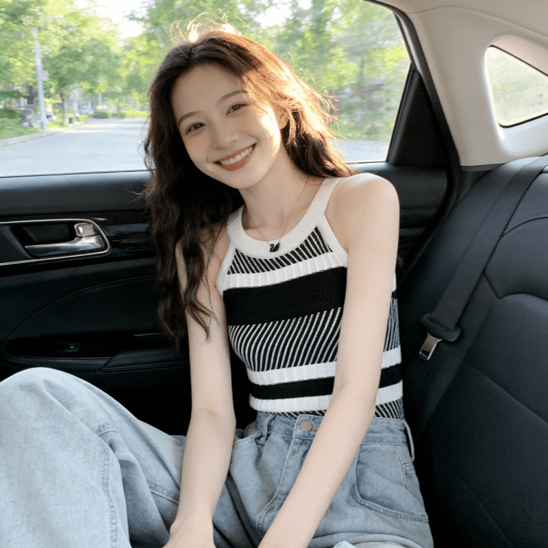 새로운 패치워크 색상 스트라이프 로고 니트 조끼 얇은 스타일 슬림해 보이는 다용도 라운드 넥 풀오버 민소매 쇼트 스타일 맨위 이미지 4