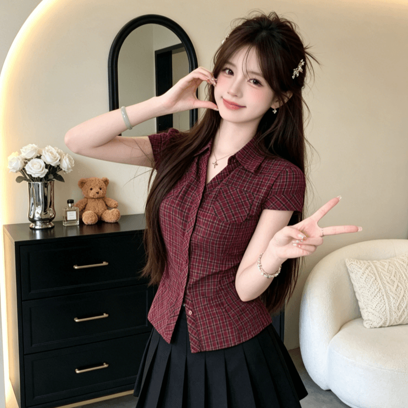 2026 봄 여름 핫걸 체크무늬 반팔 셔츠 여름 고급 센스 몸매 가꾸기 슬림해 보이는 허리 수축 긍정적 인 어깨 주머니 맨위 이미지 2