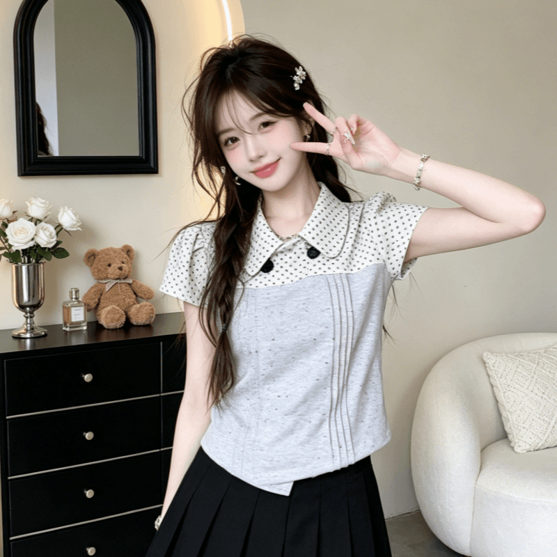 한 부서 도트 무늬 반팔 여성 셔츠 여름 착용 가져 가라. 플리츠 싸움 캐치 배색 셔츠 슬림해 보이는 피터 팬 칼라 맨위 상세 이미지 1