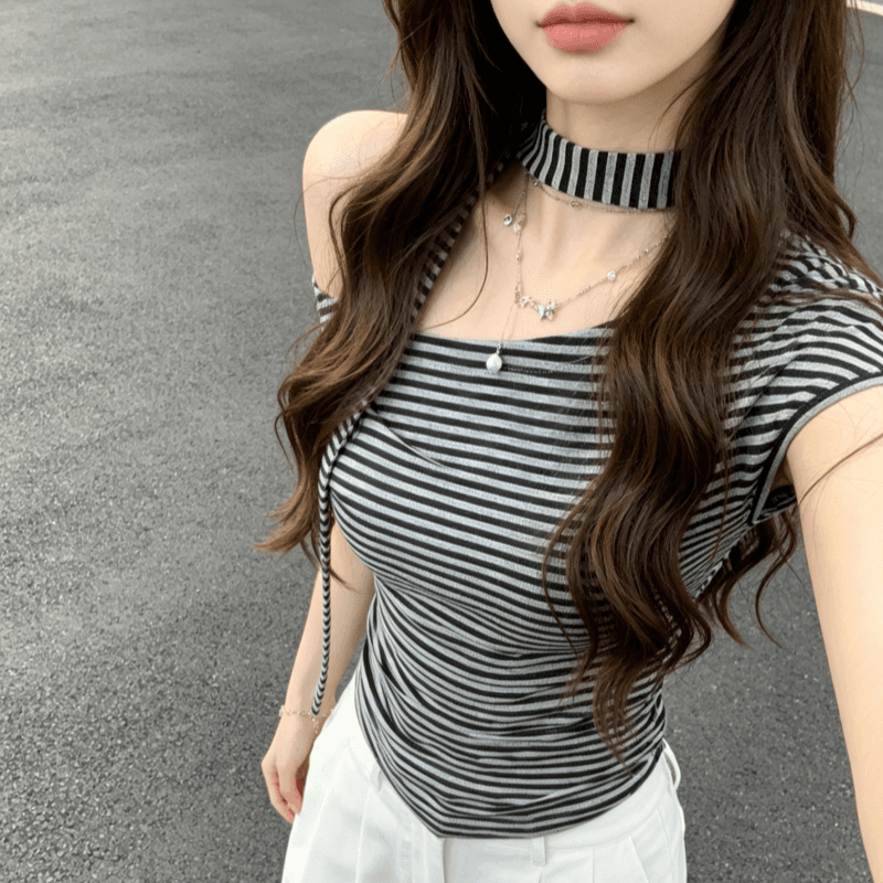 아메리칸 비스듬한 칼라 오프숄더 스트라이프 반팔 티셔츠 여성 2026 새로운 여름 작은 대중 디자인 센스 몸매 가꾸기 슬림해 보이는 맨위 상세 이미지 2