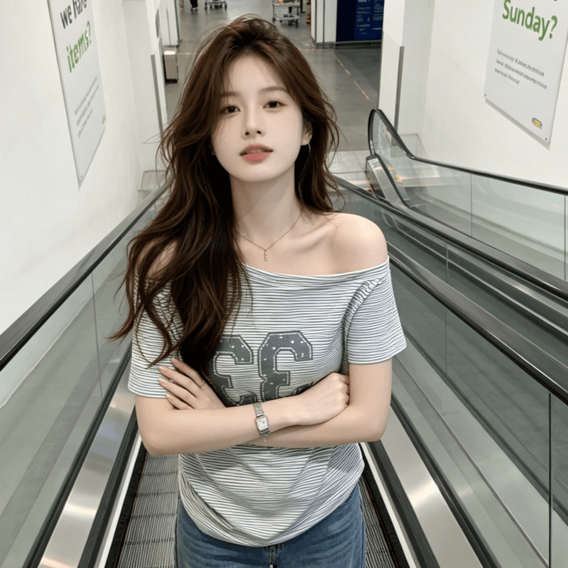 2026 비스듬한 어깨 오프숄더 반팔 티셔츠 여성 여름 섹션 패션 외국 가스 캐주얼 바람 핫걸 프린트 맨위 이미지 3