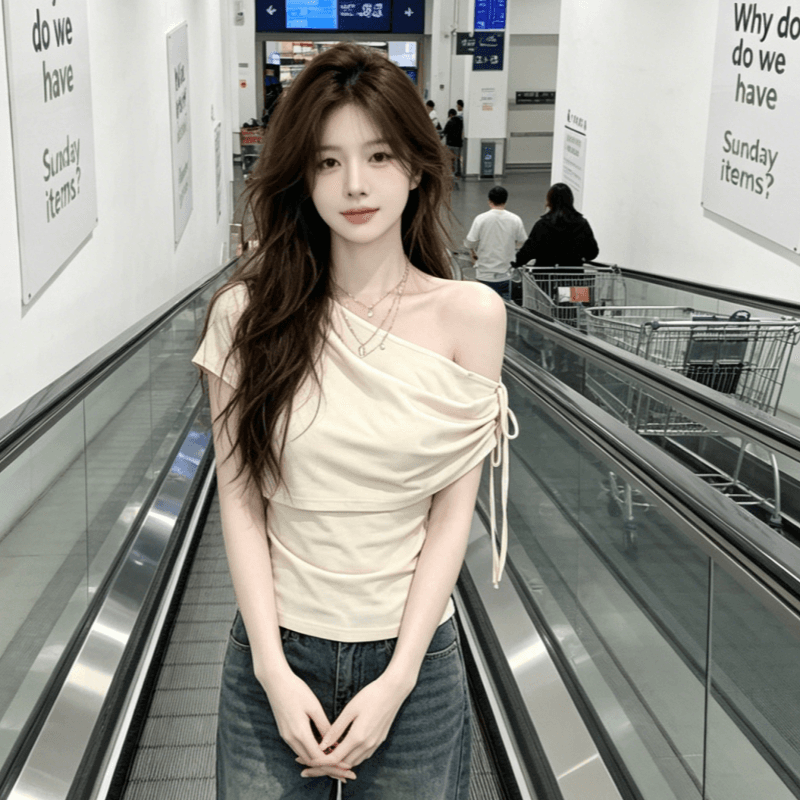 한 부서 핫걸 오프숄더 반팔 티셔츠 여성 여름 몸매 가꾸기 허리 수축 슬림해 보이는 비스듬한 칼라 누출 쇄골 기본 셔츠 맨위 상세 이미지 7
