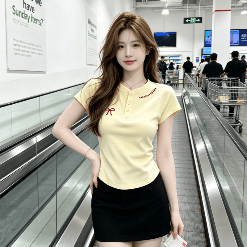 초여름 아름다운 자이언트 잘 생긴 ~ 중 반팔 티셔츠 여성 2026 새로운 작은 대중 디자인 센스 고유 한 아름다운 긍정적 인 어깨 의류 상세 이미지 5