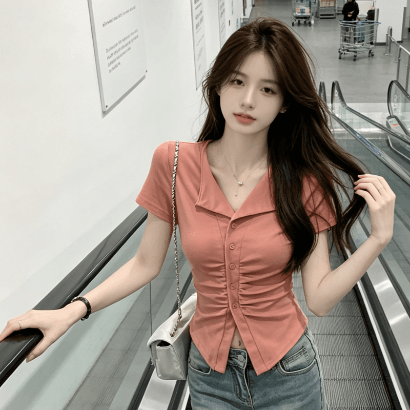 긍정적 인 어깨 주름 V넥 반팔 티셔츠 여성 여름 새로운 디자인 센스 몸매 가꾸기 핫걸 쇼트 스타일 POLO 셔츠 맨위 이미지 3