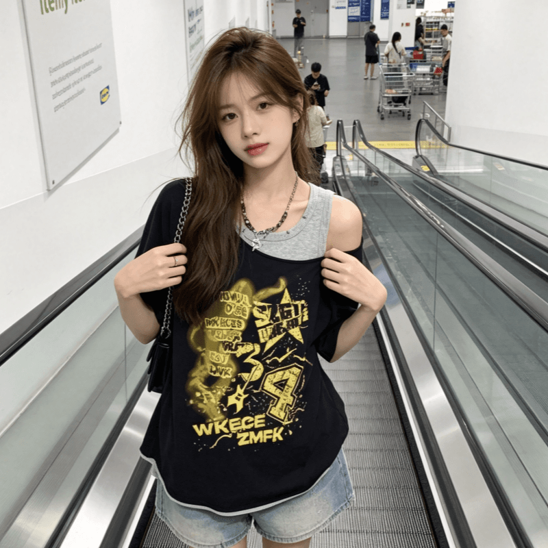 루즈핏 슬림해 보이는 반팔 티셔츠 여름 2026 디자인 센스 루즈핏 오프숄더 슬립 비스듬한 칼라 한국 스타일 맨위 여성 의류 상세 이미지 9