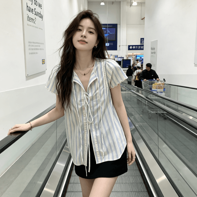 스트라이프 반팔 여성 셔츠 2026 여름 새로운 Chic 스트랩 폴로 칼라 루즈핏 셔츠 프랑스식 품격 사소한 맨위 이미지 5