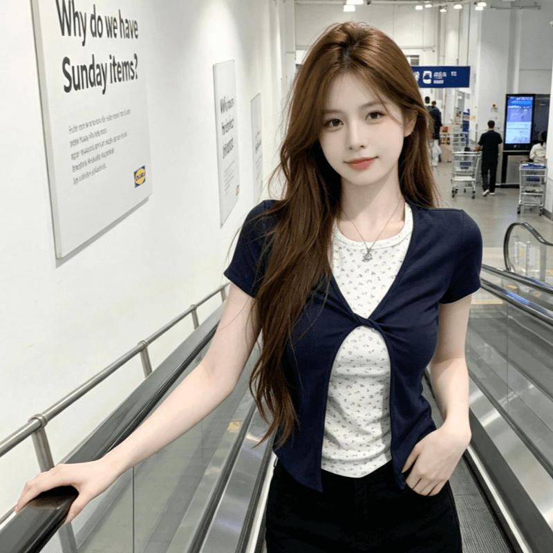순수한 욕망 해군 꽃무늬 패치워크 페이크 레이어드 반팔 티셔츠 여성 한 부서 부드러운 바람 몸매 가꾸기 슬림해 보이는 연령 감소 맨위 상세 이미지 1