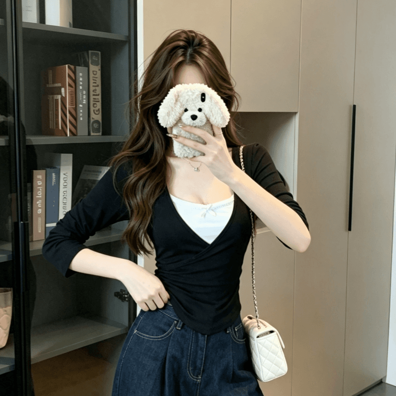 실사 한 부서 페이크 레이어드 긴팔 티셔츠 여성 가을 몸매 가꾸기 슬림해 보이는 허리 수축 순수한 욕망 핫걸 Chic 맨위