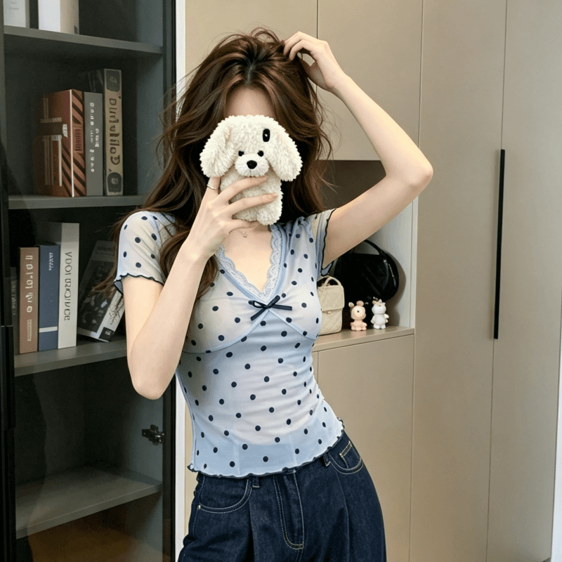 실사 2026 여름 새로운 프랑스식 낭만주의 바람 도트 무늬 레이스 V넥 반팔 티셔츠 여성 몸매 가꾸기 나비 매듭 맨위 상세 이미지 6