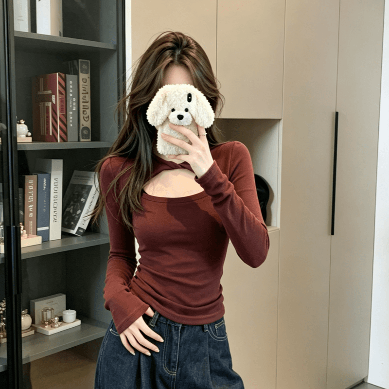 실사 2026 가을 디자인 센스 비틀림 홀로우 아웃 긍정적 인 어깨 긴팔 티셔츠 여성 가을 겨울 인사이드 가져 가라. 기본 셔츠 맨위 이미지 5