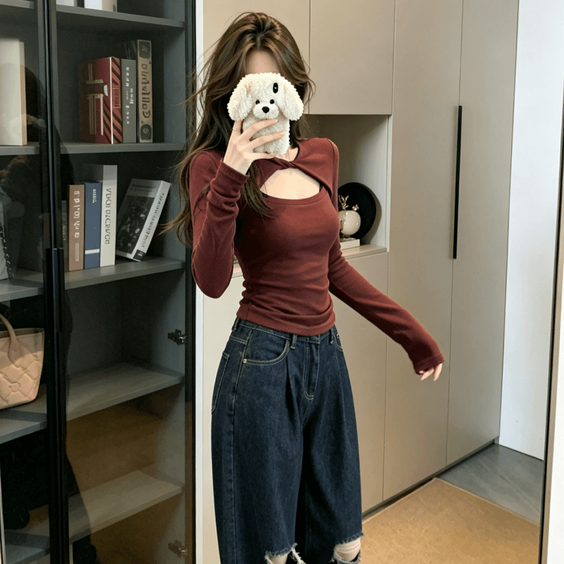 실사 2026 가을 디자인 센스 비틀림 홀로우 아웃 긍정적 인 어깨 긴팔 티셔츠 여성 가을 겨울 인사이드 가져 가라. 기본 셔츠 맨위 상세 이미지 3