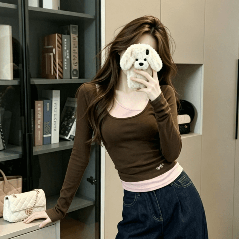실사 2026 가을 새로운 배색 페이크 레이어드 패치워크 긴팔 티셔츠 여성 기본 셔츠 몸매 가꾸기 맨위 이미지 4