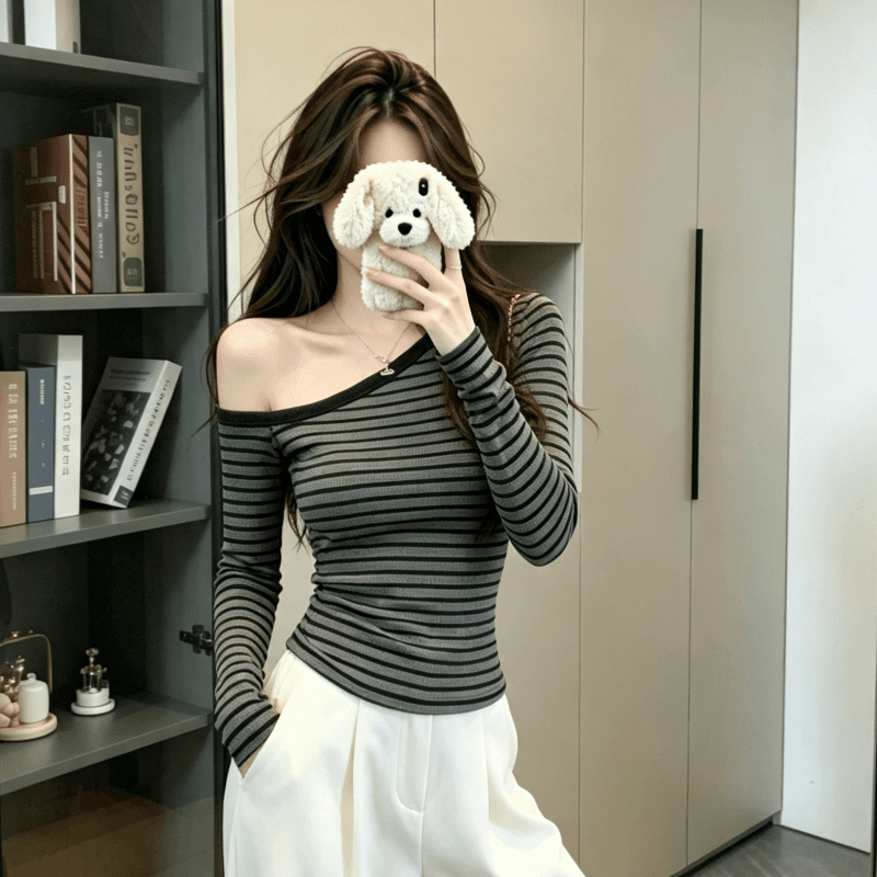 실사 순수한 욕망 비스듬한 어깨 섹시함 스트라이프 오프숄더 긴팔 티셔츠 여성 이른 가을 디자인 센스 작은 대중 몸매 가꾸기 만나는 맨위 상세 이미지 10