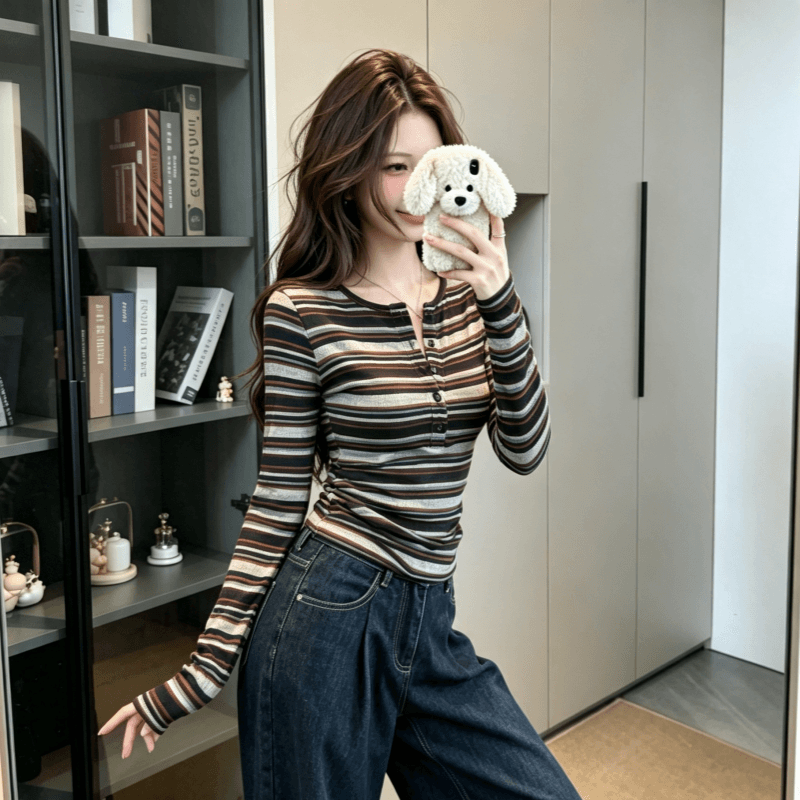실사 한 부서 레트로 스트라이프 라운드 넥 긴팔 티셔츠 여성 이른 가을 느긋한 바람 출퇴근 루즈핏 다용도 슬림해 보이는 맨위 상세 이미지 5