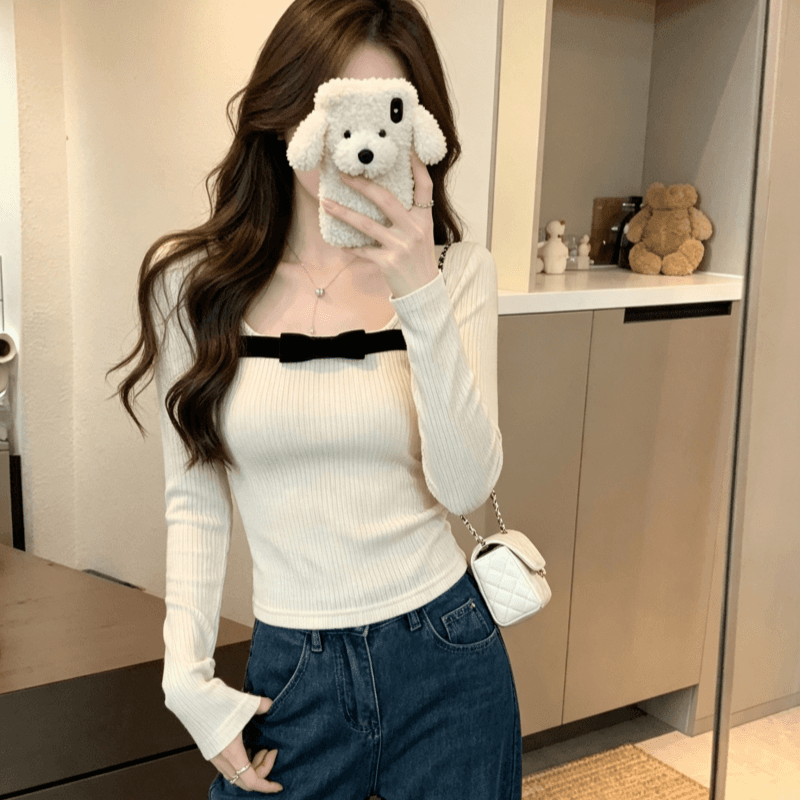 실사 긴팔 티셔츠 여성 의류 2026 이른 봄 새로운 얇은 스타일 몸매 가꾸기 기본 셔츠 u 칼라 맨위 이미지 2