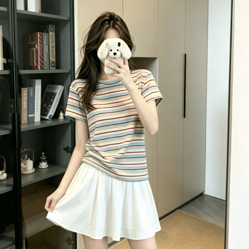 실사 반팔 티셔츠 여성 의류 여름 새로운 트렌디 한 부서 디자인 센스 배색 레트로 스트라이프 라운드 넥 맨위 상세 이미지 4