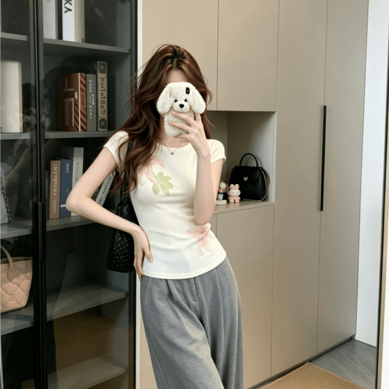 실사 모달 아메리칸 핫걸 반팔 티셔츠 여성 여름 꽃 프린트 디자인 센스 몸매 가꾸기 슬림해 보이는 라운드 넥 맨위 이미지 4