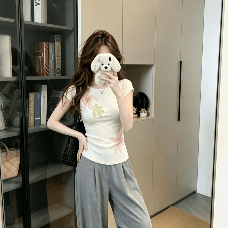 실사 모달 아메리칸 핫걸 반팔 티셔츠 여성 여름 꽃 프린트 디자인 센스 몸매 가꾸기 슬림해 보이는 라운드 넥 맨위 상세 이미지 7