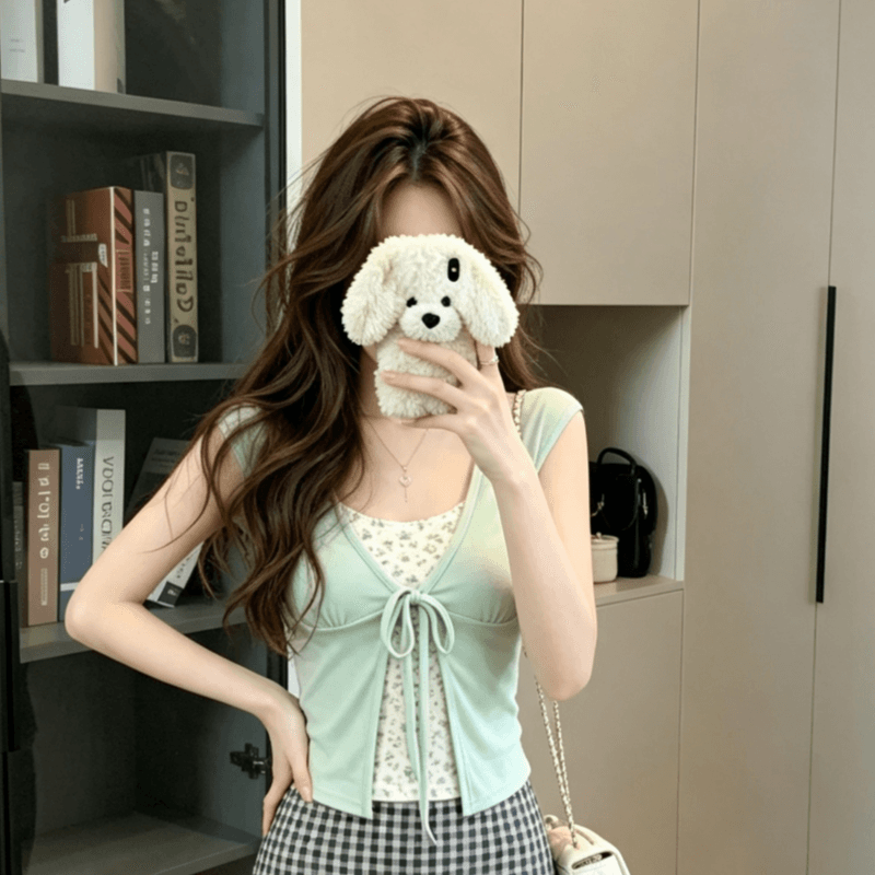 실사 한국 스타일 달콤한 스타일 페이크 레이어드 V넥 반팔 티셔츠 여성 여름 작은 청신 레이스업 연령 감소 맨위