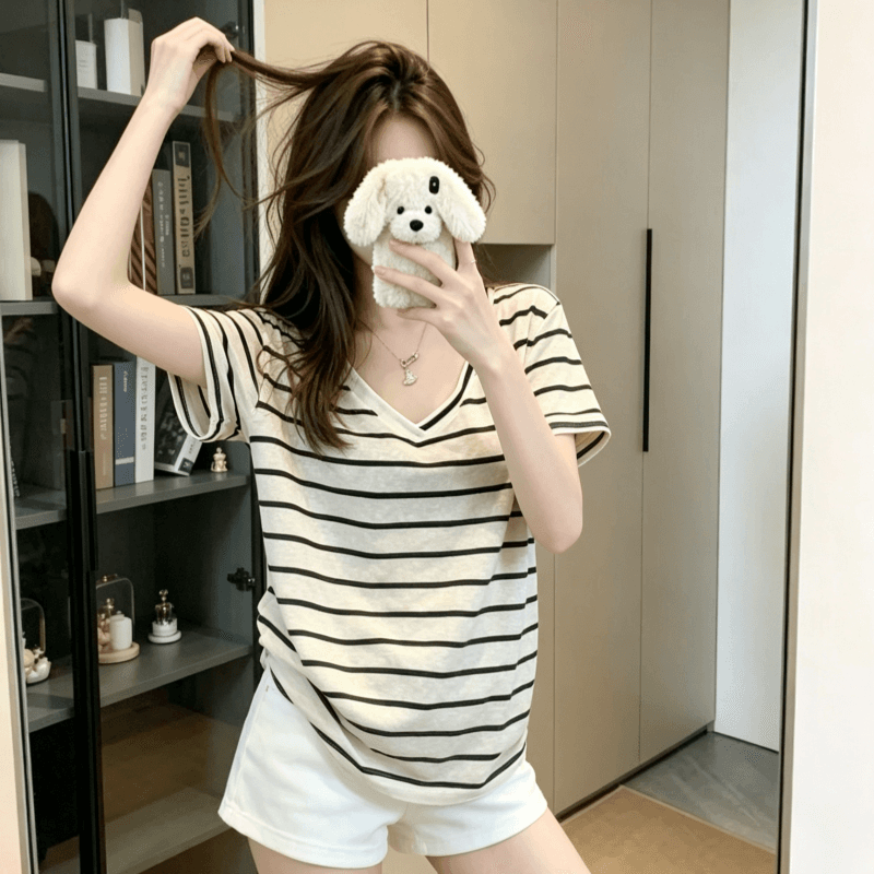 실사 흑백 줄무늬 V넥 반팔 티셔츠 여성 여름 느긋한 캐주얼 바람 순수한 욕망 블라우스 맨위 상세 이미지 4