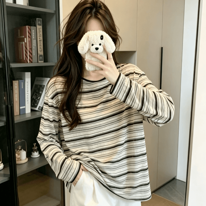 실사 스트라이프 라운드 넥 홀로우 아웃 스트랩 긴팔 자외선 차단 티셔츠 여성 가을 얇은 스타일 루즈핏 느긋한 바람 맨위 상세 이미지 3
