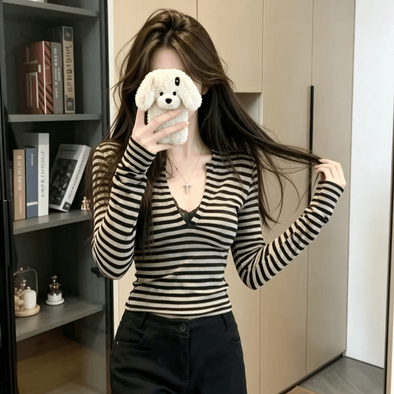 실사 외국 가스 고유 한 Chic V넥 긴팔 티셔츠 여성 디자인 센스 스트라이프 몸매 가꾸기 인사이드 가져 가라. 만나는 맨위 이미지 4