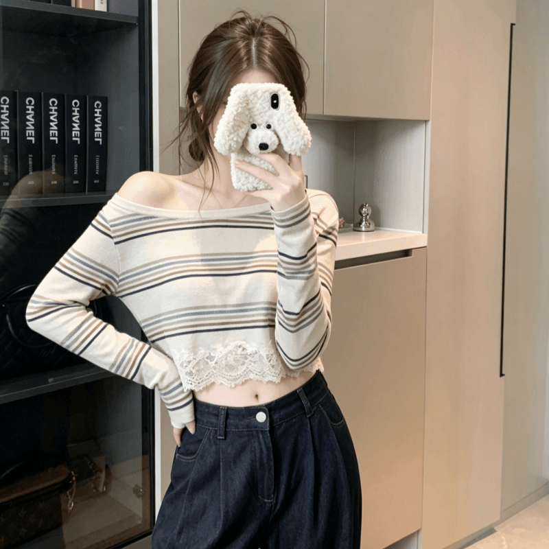 실사 순수한 욕망 섹시함 스트라이프 오프숄더 긴팔 티셔츠 여성 의류 여름 몸매 가꾸기 슬림해 보이는 쇼트 스타일 레이스 조각 맨위