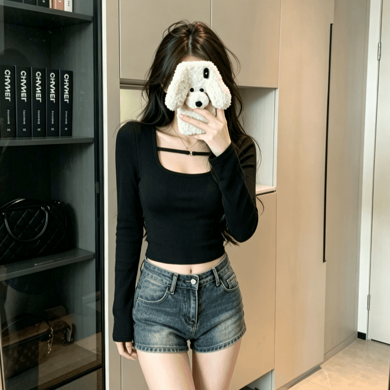 실사 와인 레드 타이트 쇼트 스타일 품격 긴팔 인사이드 가져 가라. 티셔츠 여성 봄 가을 새로운 u 칼라 기본 셔츠 맨위