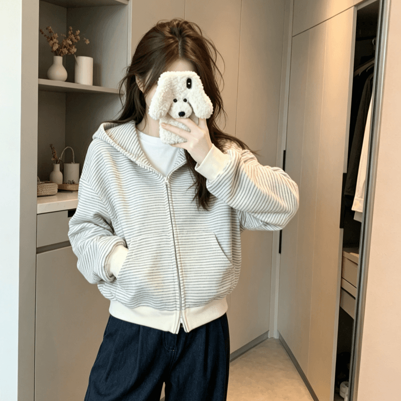 실사 2026 가을 겨울 새로운 레트로 스트라이프 오픈 가디건 후드 티 스웨터 여성 루즈핏 털이 있고 두꺼운 재킷 상세 이미지 1