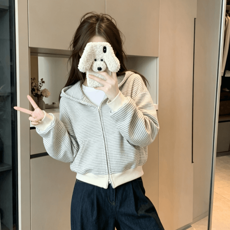실사 2026 가을 겨울 새로운 레트로 스트라이프 오픈 가디건 후드 티 스웨터 여성 루즈핏 털이 있고 두꺼운 재킷 상세 이미지 3