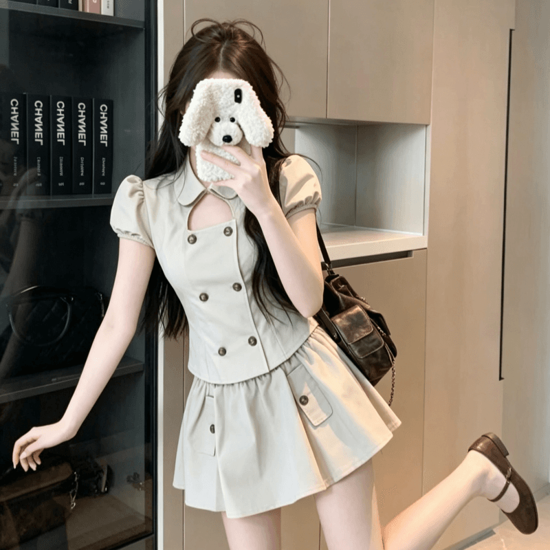 실사 베이비 칼라 홀로우 아웃 셔츠 세트 여성 여름 레트로 거품 소매 이중 버튼 퍼프 미니 스커트 투피스 세트 상세 이미지 8