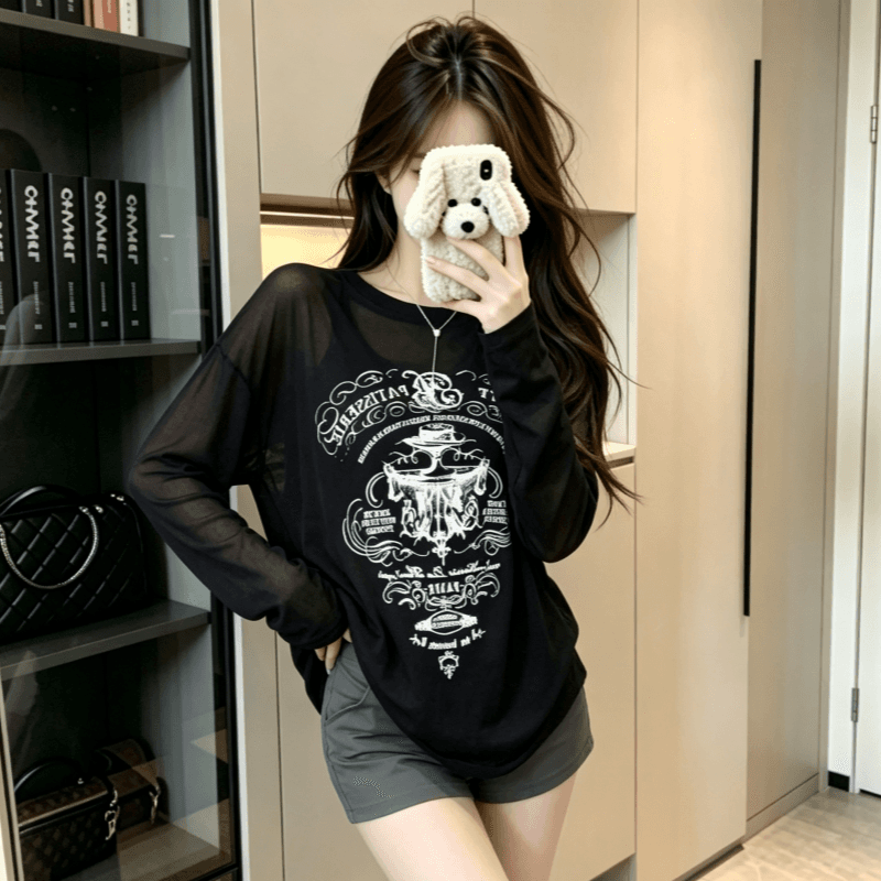 실사 아메리칸 레트로 느긋한 바람 알파벳 프린트 얇은 스타일 시스루 자외선 차단 티셔츠 여성 루즈핏 긴팔 에어컨 블라우스 상세 이미지 4