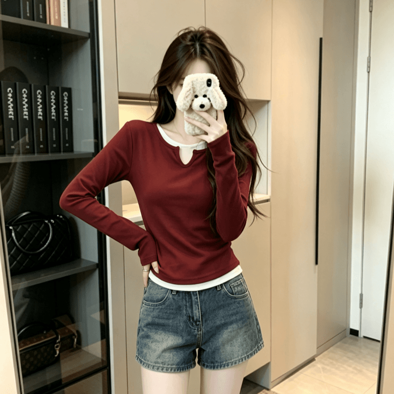 실사 페이크 레이어드 V넥 긍정적 인 어깨 긴팔 티셔츠 여성 가을 몸매 가꾸기 허리 수축 쇼트 스타일 인사이드 가져 가라. 기본 셔츠 이른 가을 맨위 상세 이미지 3