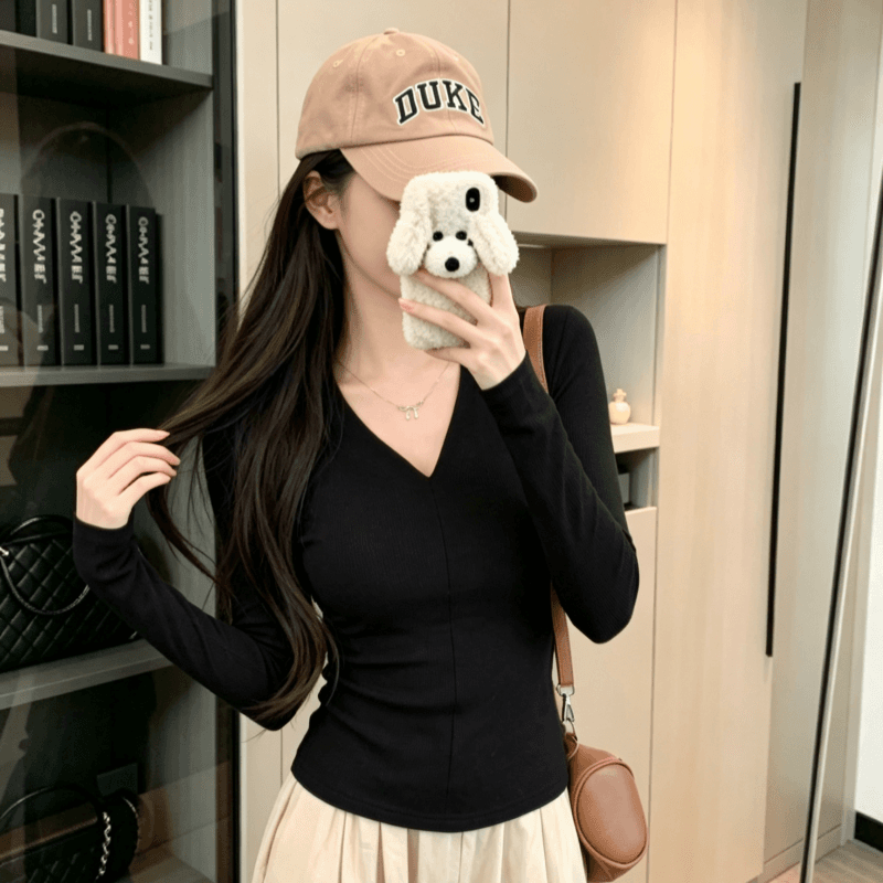 실사 단색 V넥 긴팔 기본 셔츠 여성 인사이드 가져 가라. 봄 가을 새로운 고급 센스 몸매 가꾸기 품격 다용도 티셔츠 맨위