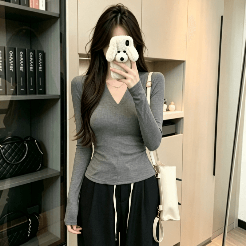실사 단색 V넥 긴팔 기본 셔츠 여성 인사이드 가져 가라. 봄 가을 새로운 고급 센스 몸매 가꾸기 품격 다용도 티셔츠 맨위 상세 이미지 8