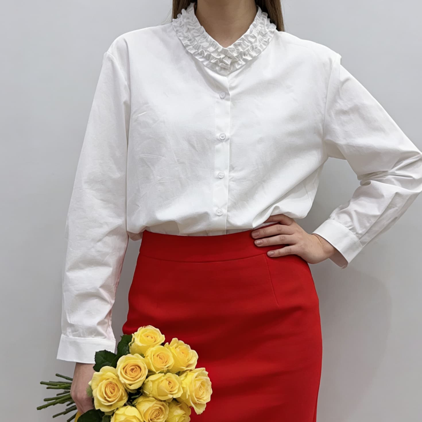 주문 재고 있음 프랑스식 스탠드 칼라 프릴 화이트 긴팔 셔츠 봄 새로운 품격 슬림해 보이는 다용도 스택 착용 맨위 상세 이미지 2
